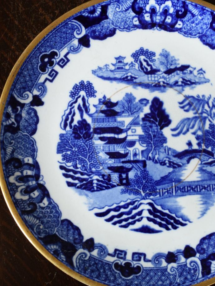 ウィローパターンのプレート