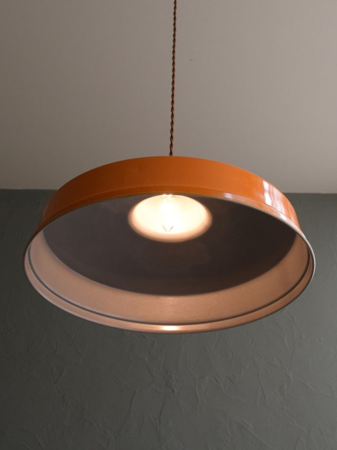 夜になると・・・