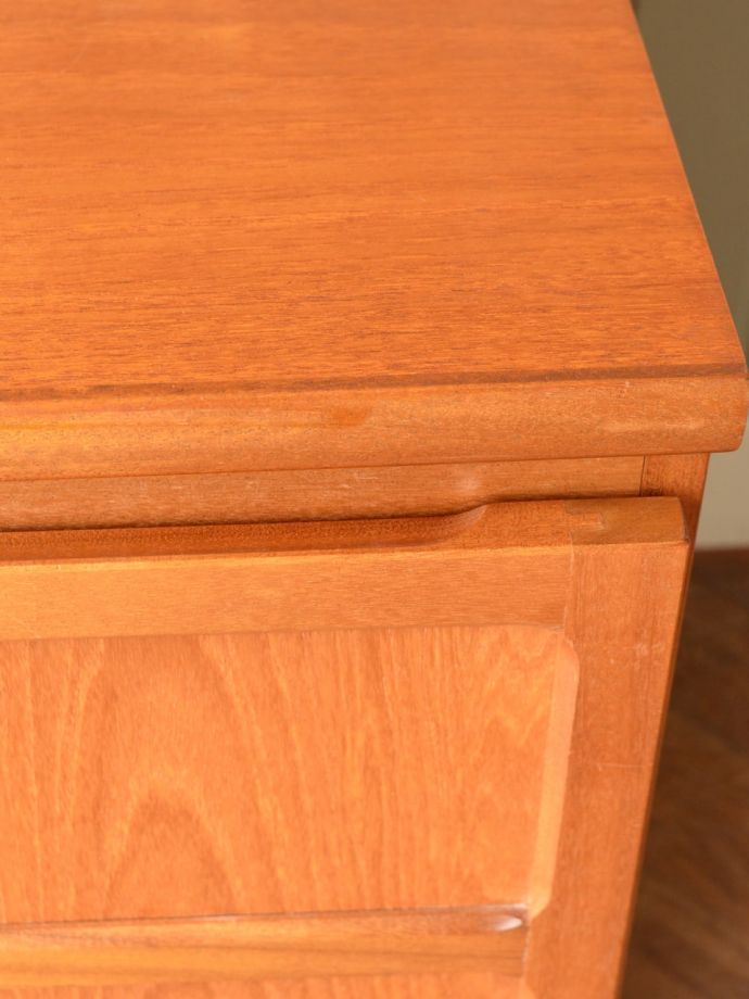 ビンテージキャビネットの取っ手