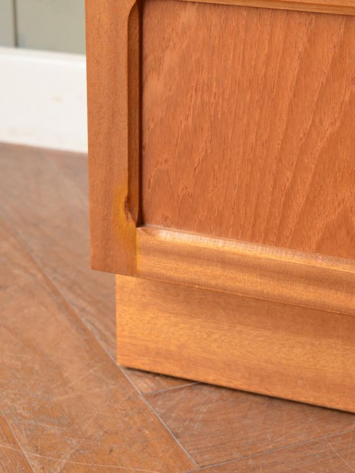 ビンテージ家具の脚