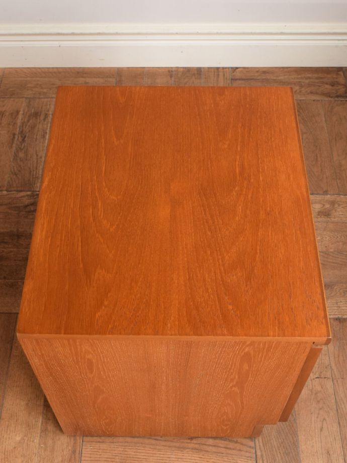 北欧スタイルの家具の天板