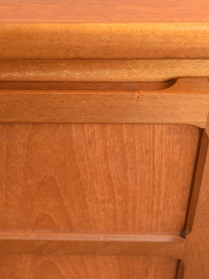 ビンテージキャビネットの取っ手