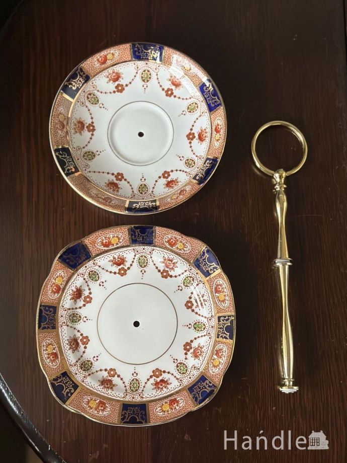 組み立て式のケーキスタンド