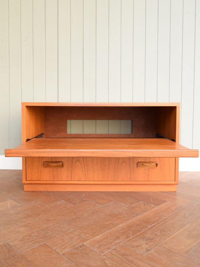 G-planフレスコの扉の中