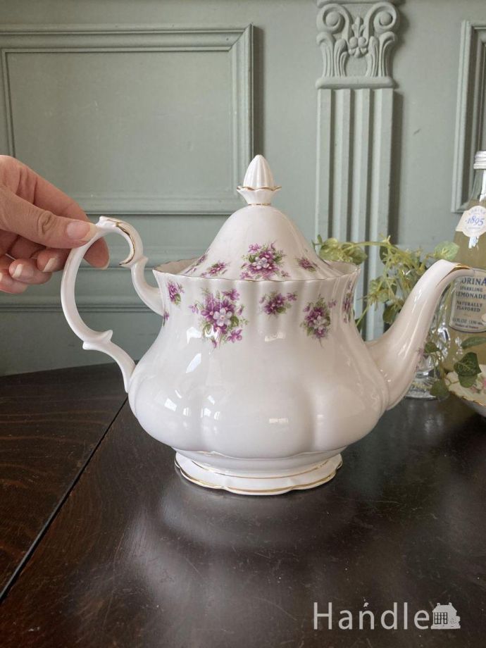 おしゃれなティーポット