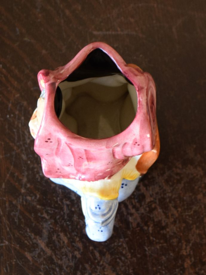 英国アンティークのおしゃれな食器