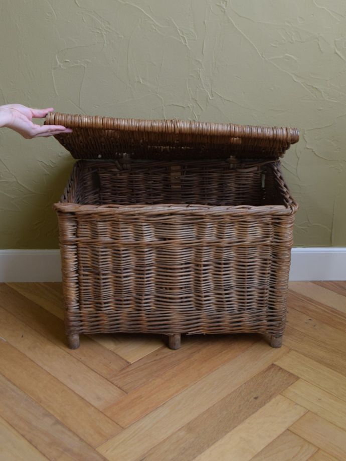 オシャレなバスケット