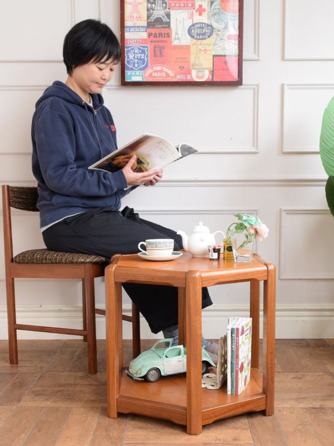 北欧スタイルのおしゃれなコーヒーテーブル