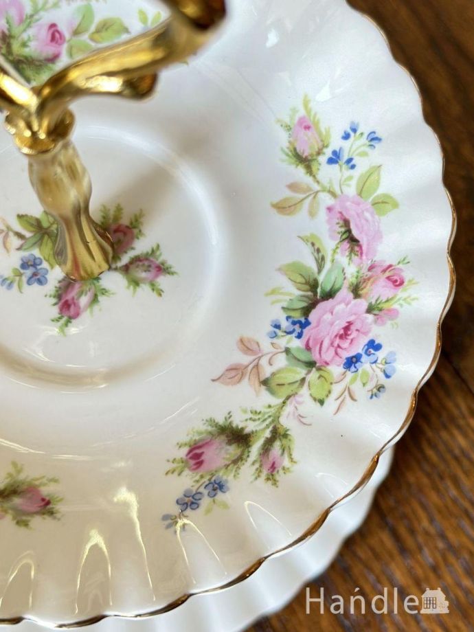 イギリスから届いた可愛いケーキスタンド、ロイヤルアルバート