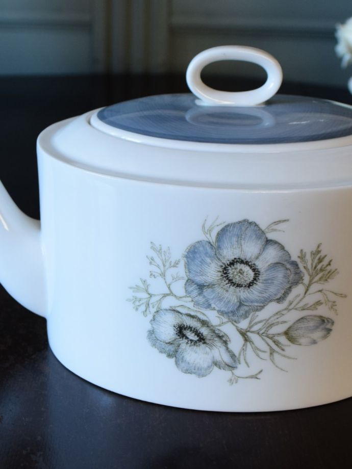 スージークーパーのアンティーク陶磁器