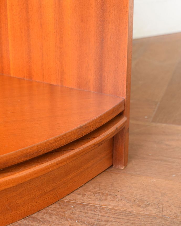 ビンテージ家具の脚