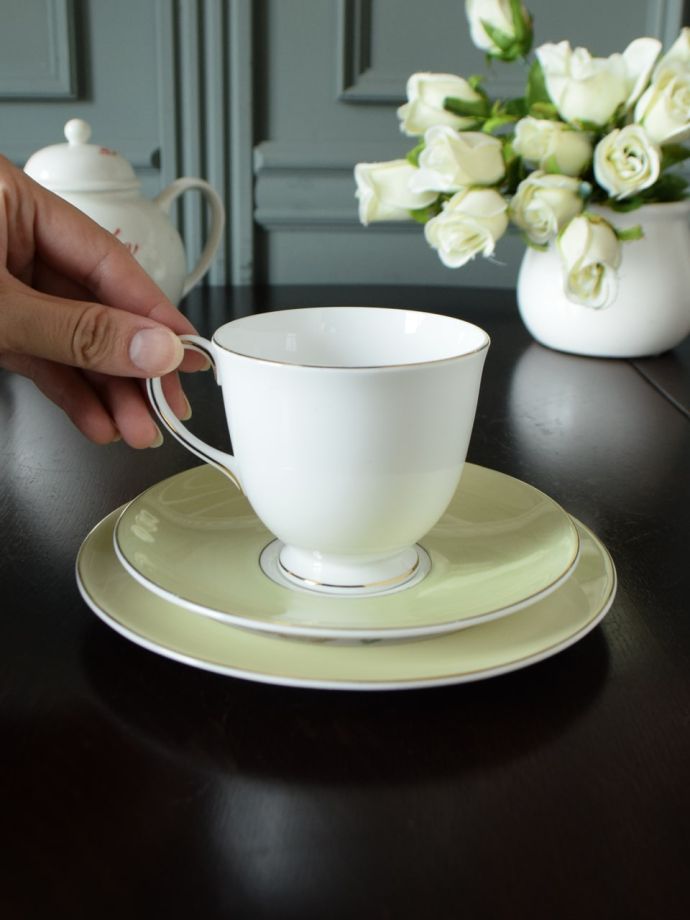 スージークーパーのカップ＆ソーサー(トリオ)