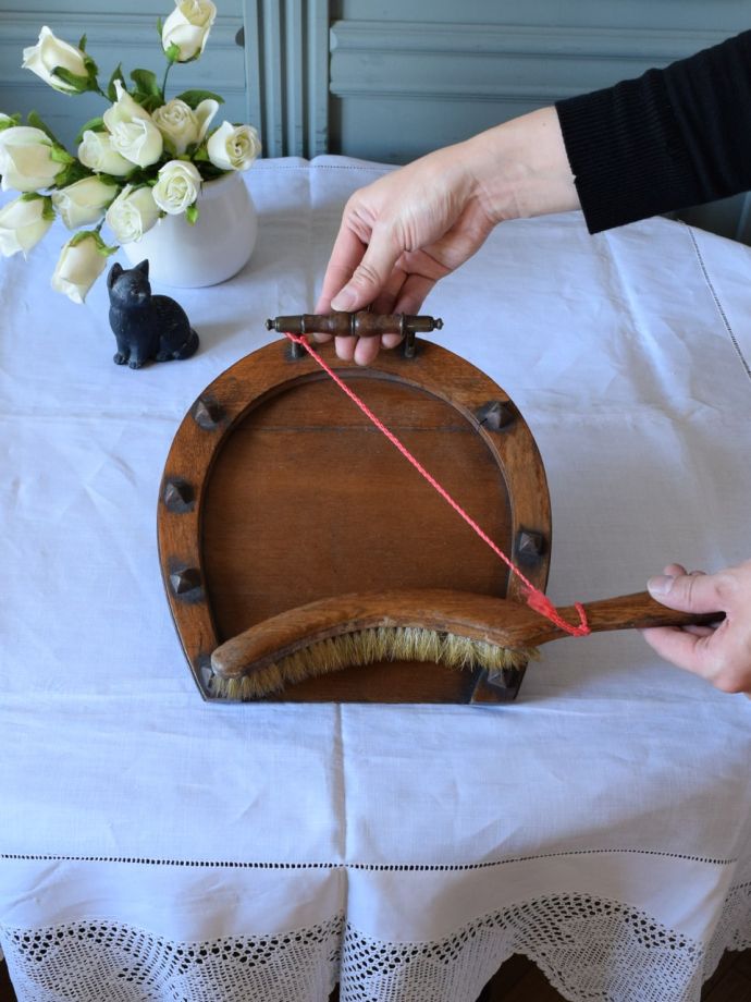 木製のクラムトレイ＆ブラシ