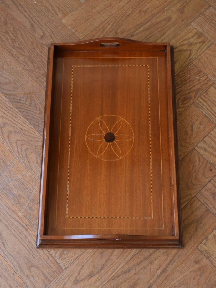 アンティークの木の雑貨