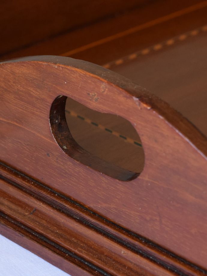 トレイの持ち手