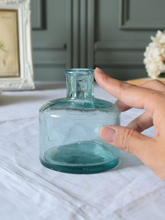 アンティークのガラス雑貨