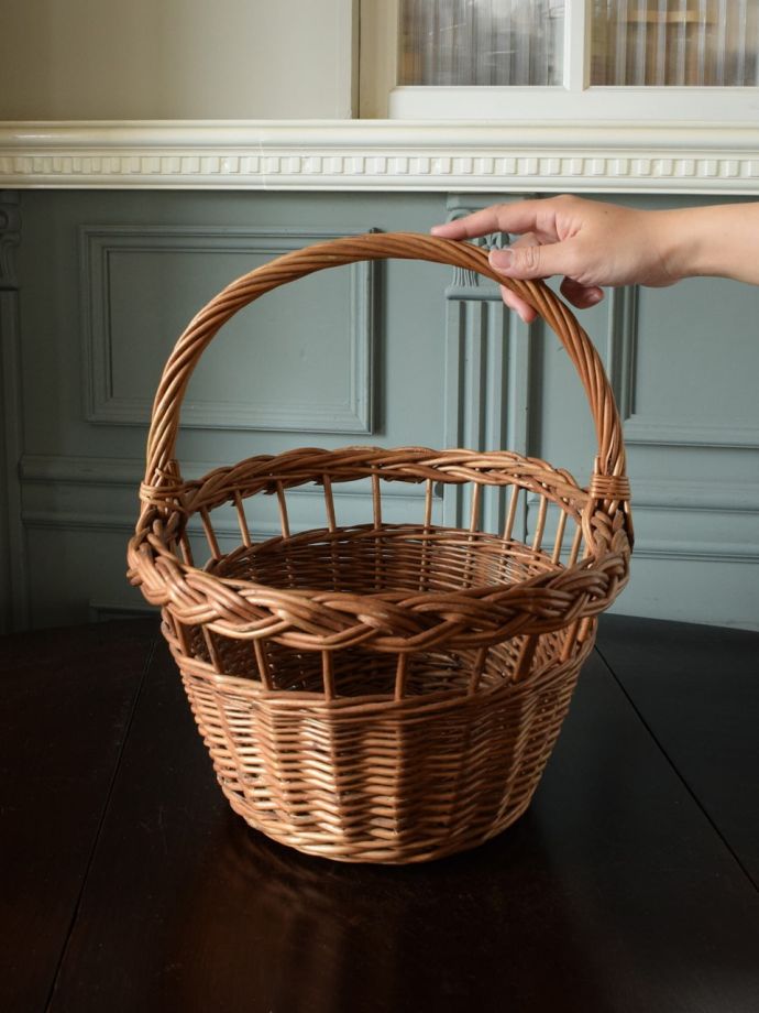 おしゃれなバスケット