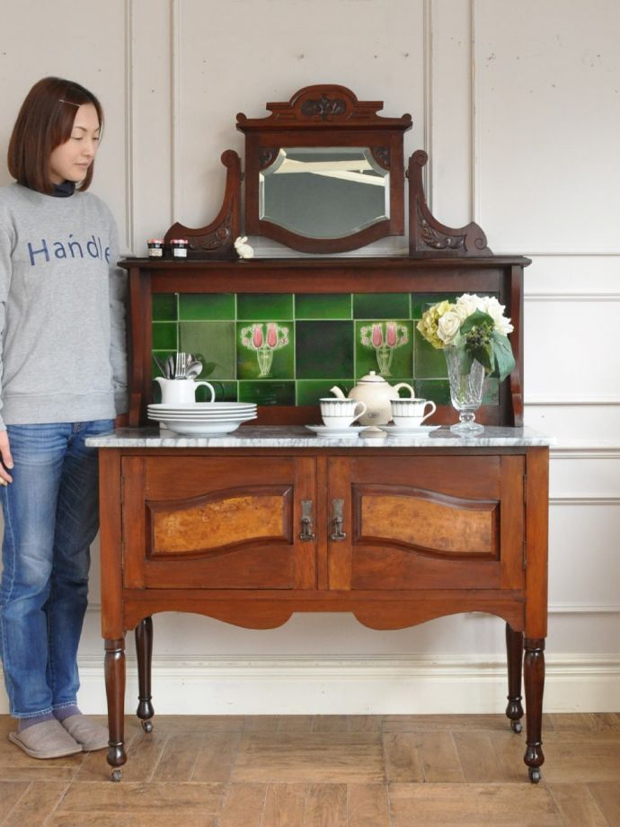 英国のアンティーク家具、ウォッシュスタンド