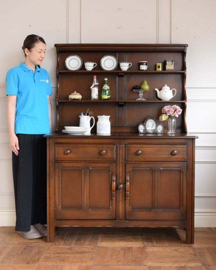 アーコールのキャビネット