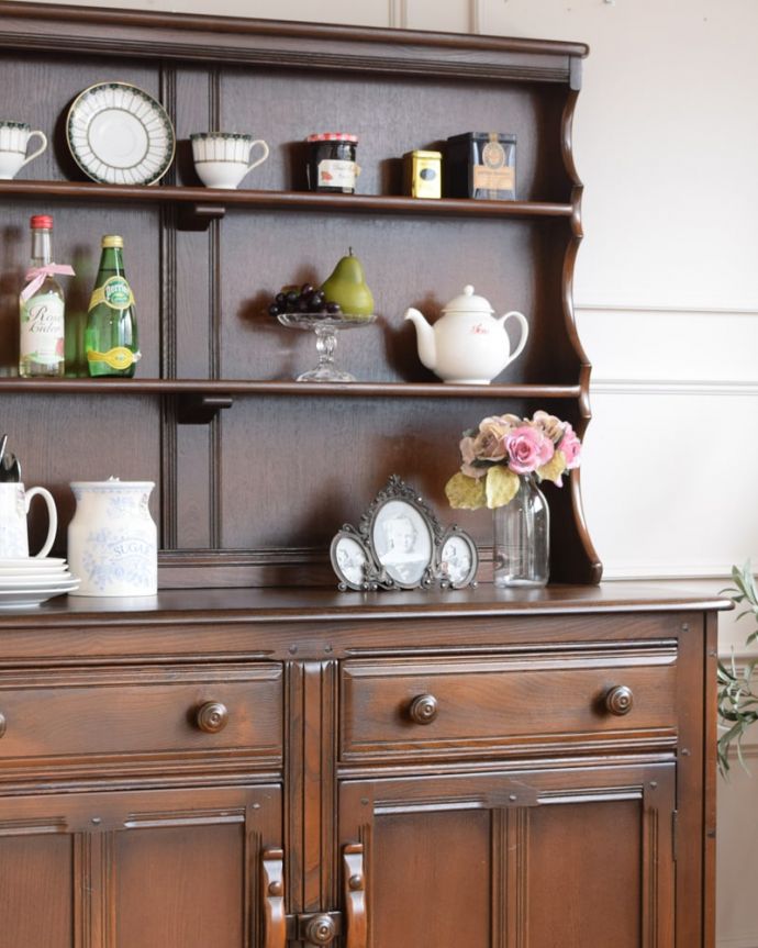 アーコールのキャビネット