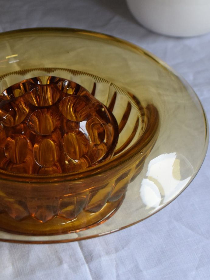 アンティークガラスの雑貨、フラワーベース