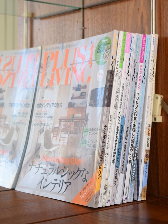 アンティークのキャビネット アンティーク家具 G-PLAN ユニットキャビネット しっかり収納できますA4サイズの雑誌までしっかり収納出来ちゃう優れもの。(m-722-f)