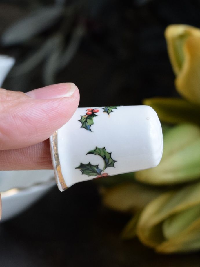 英国アンティークのおしゃれなシンブル