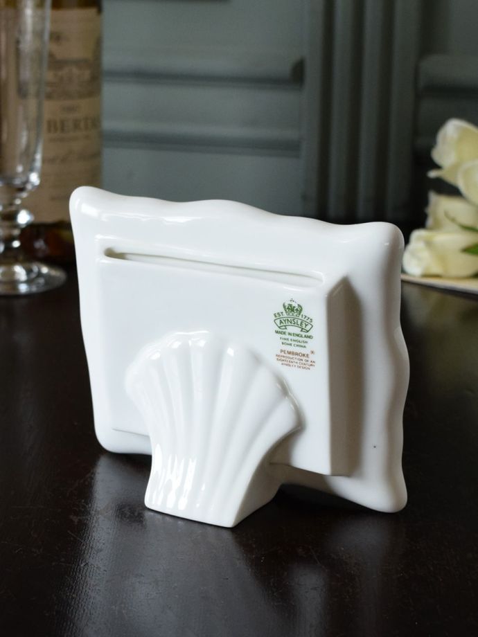 アンティークのフォトフレーム