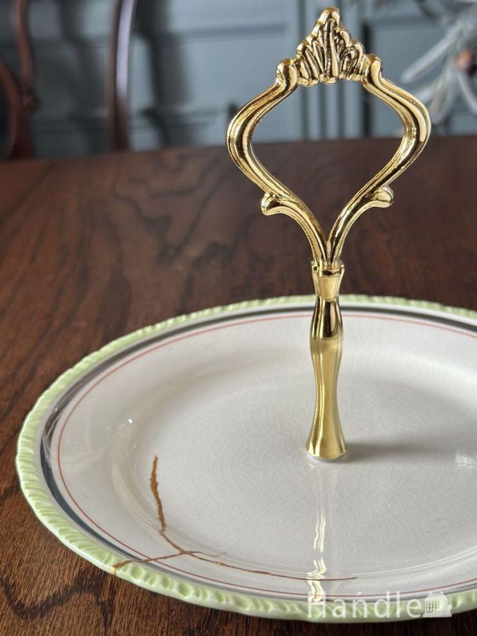 英国式アフタヌーンティーを楽しむアイテム