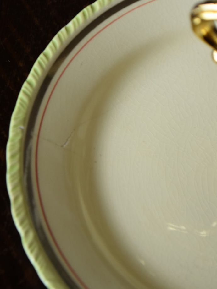 英国式アフタヌーンティーを楽しむアイテム