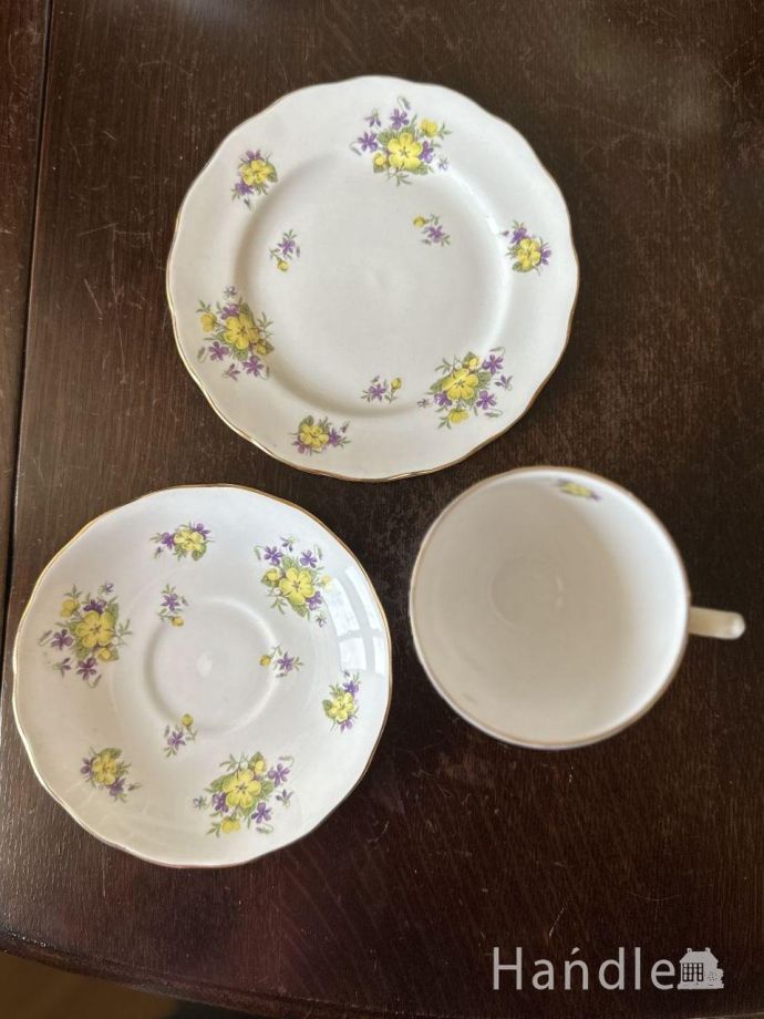 英国アンティークのおしゃれな食器