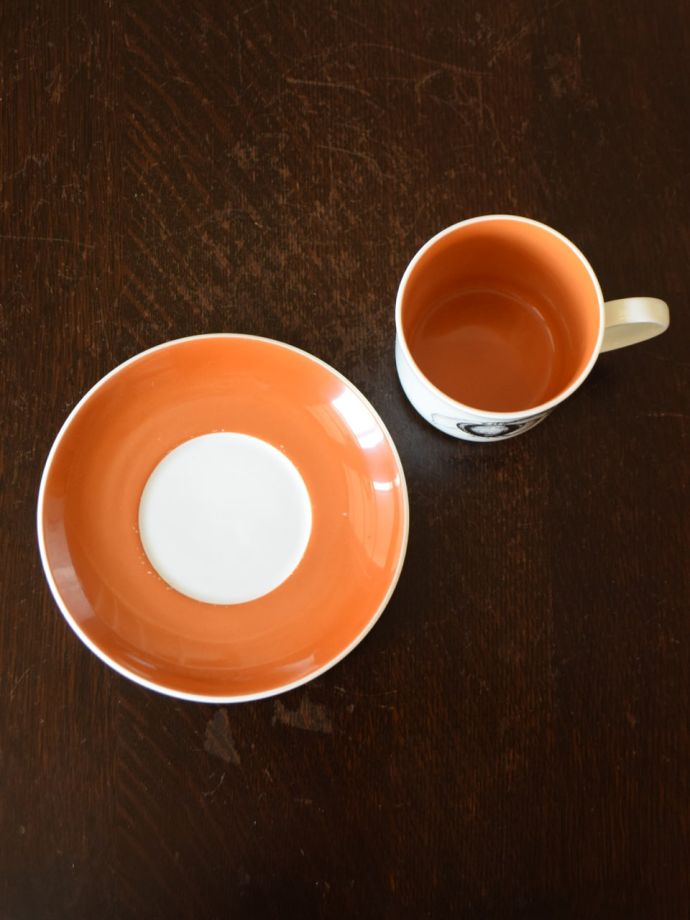 英国アンティークのおしゃれな食器