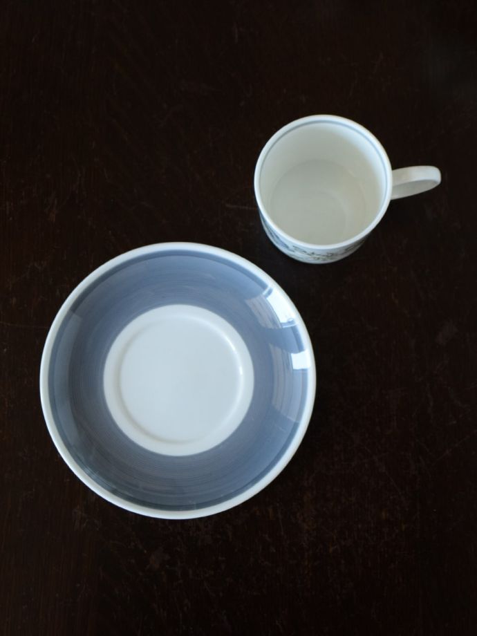 英国アンティークのおしゃれな食器