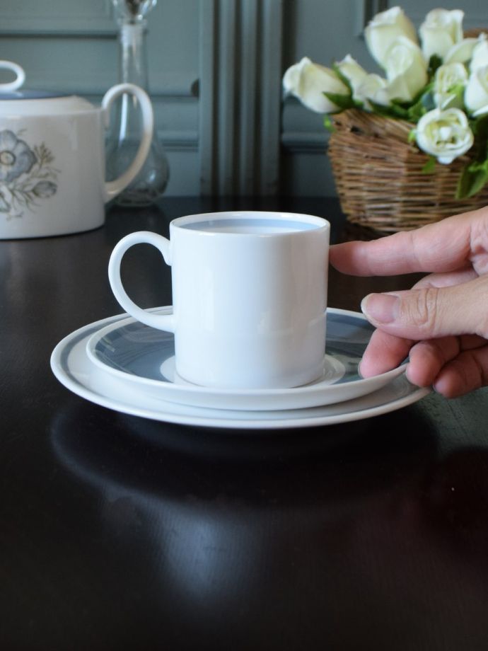 スージークーパーのカップ＆ソーサー(トリオ)