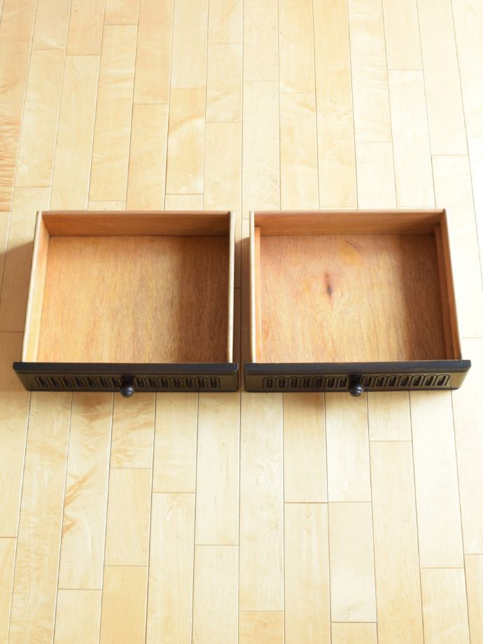 オープンシェルフの引き出し