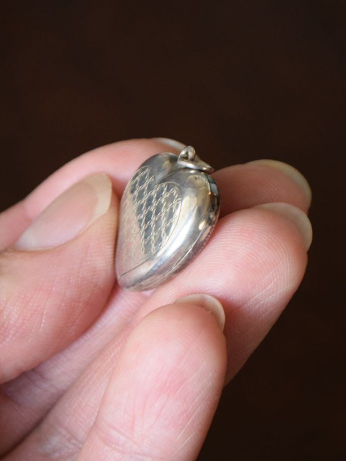 スターリングシルバーのロケット