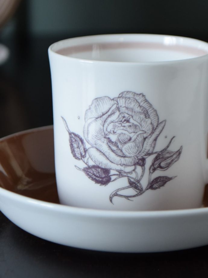 スージークーパーの「セピアローズ」