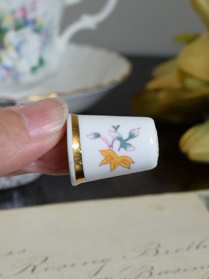 英国アンティークのおしゃれなシンブル