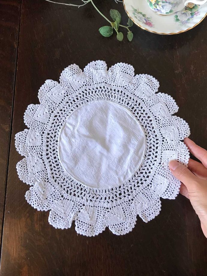 アンティークのレース