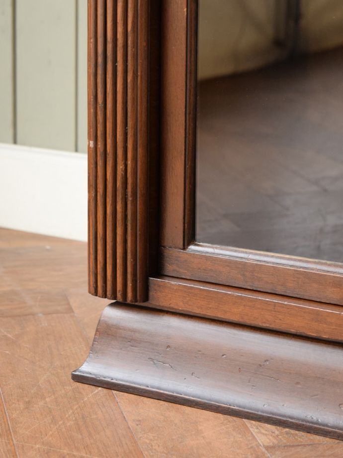 アンティーク家具の脚