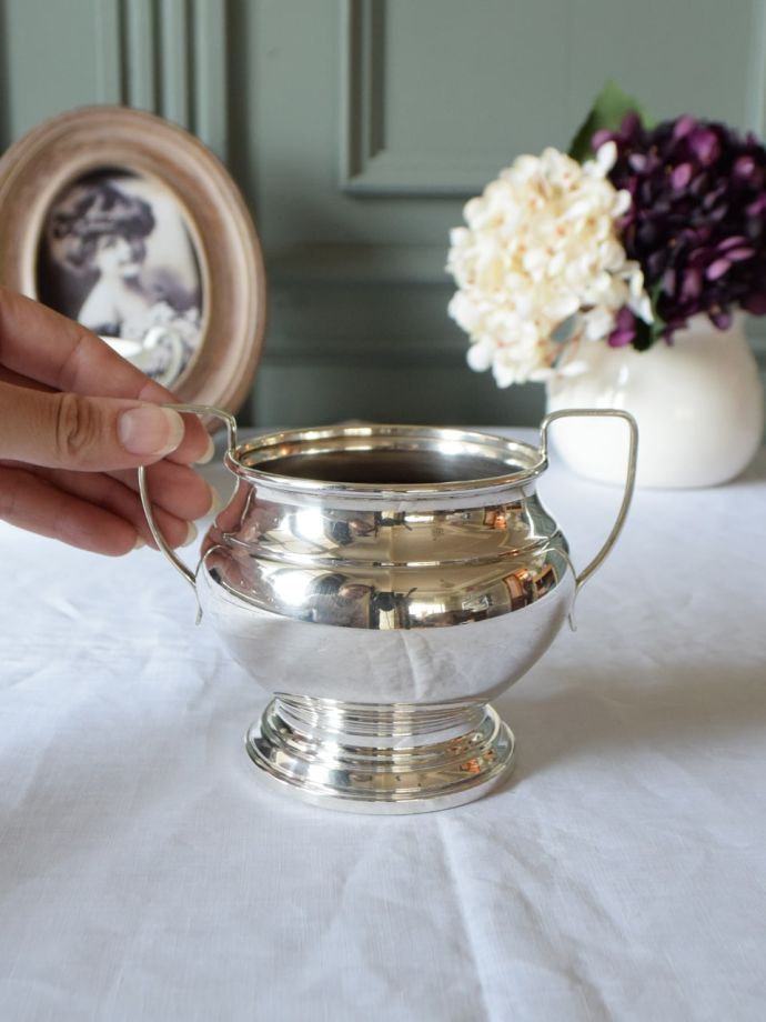 英国アンティークの銀製品