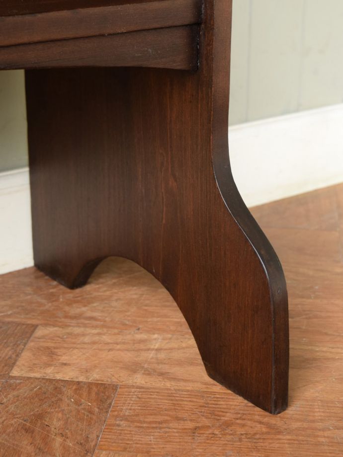 アンティーク家具の脚