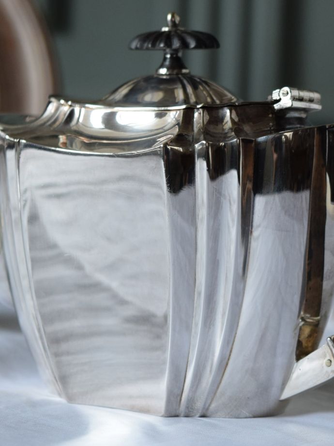 アンティークのシルバーの装飾