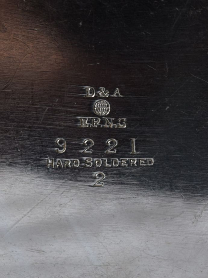 アンティークのシルバープレート