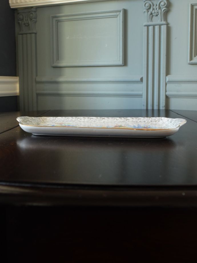 英国アンティークのおしゃれな食器