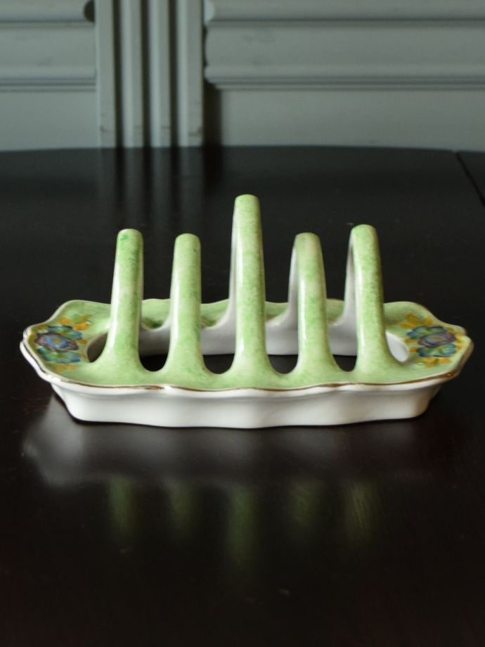 イギリスのアンティーク食器