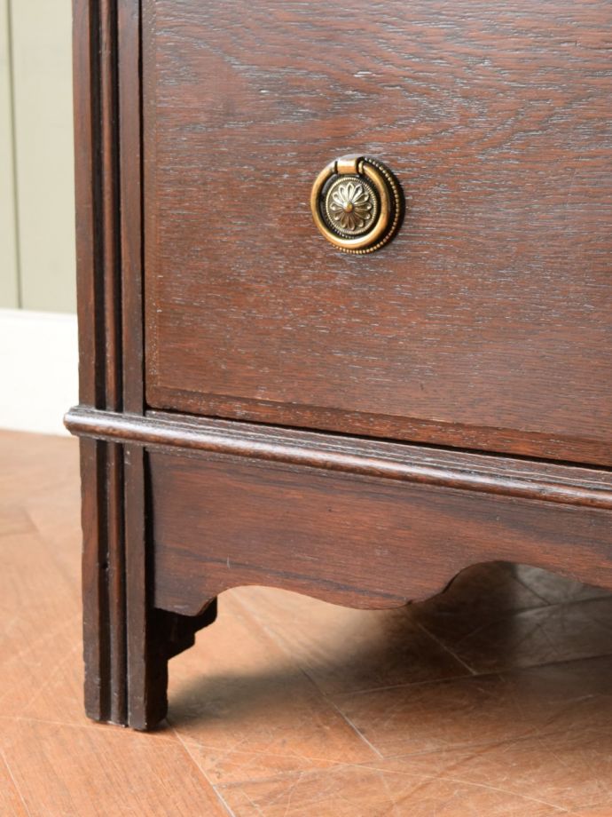 アンティーク家具の脚