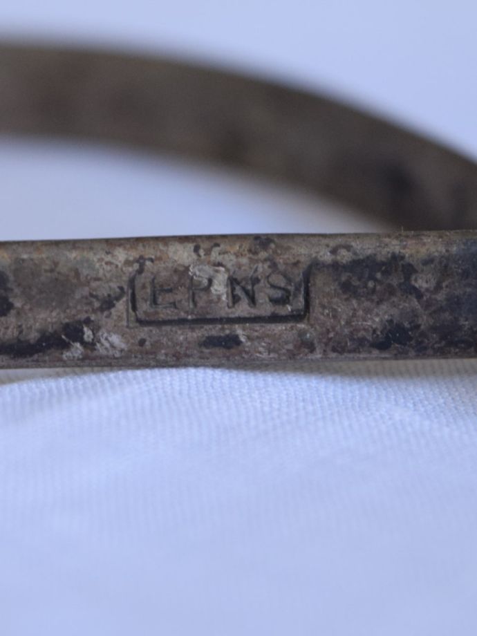 アンティークのシルバープレート