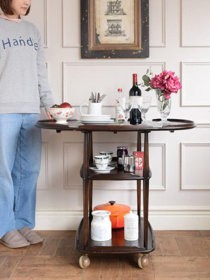 アーコールのワゴン