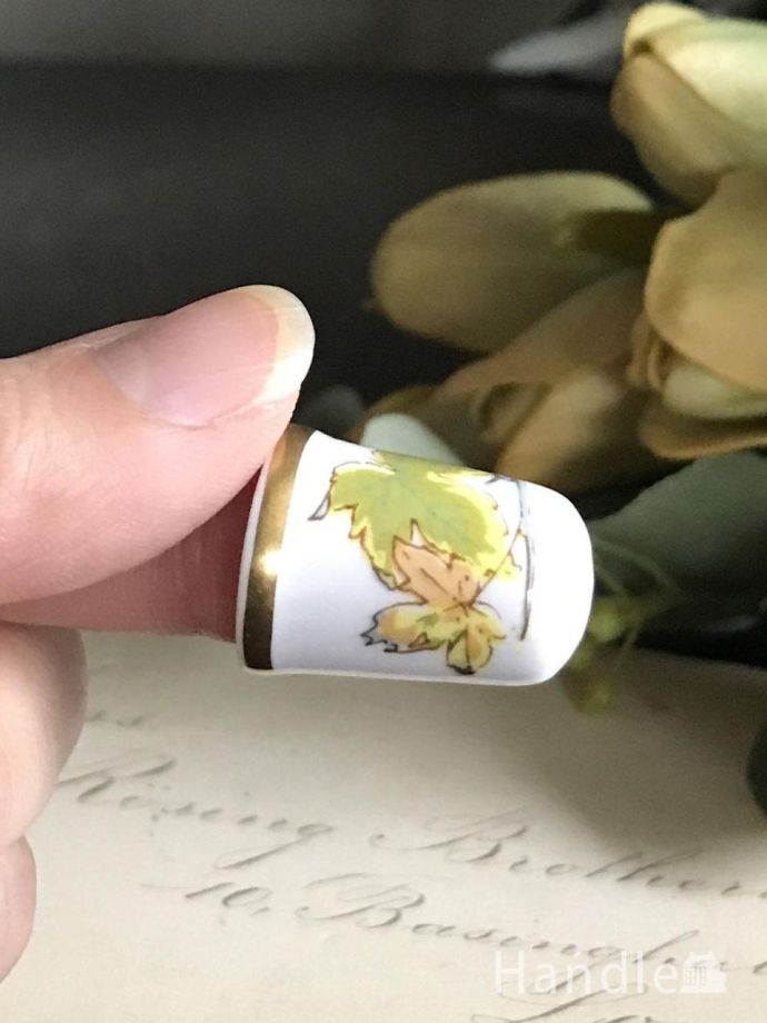 英国アンティークのおしゃれなシンブル